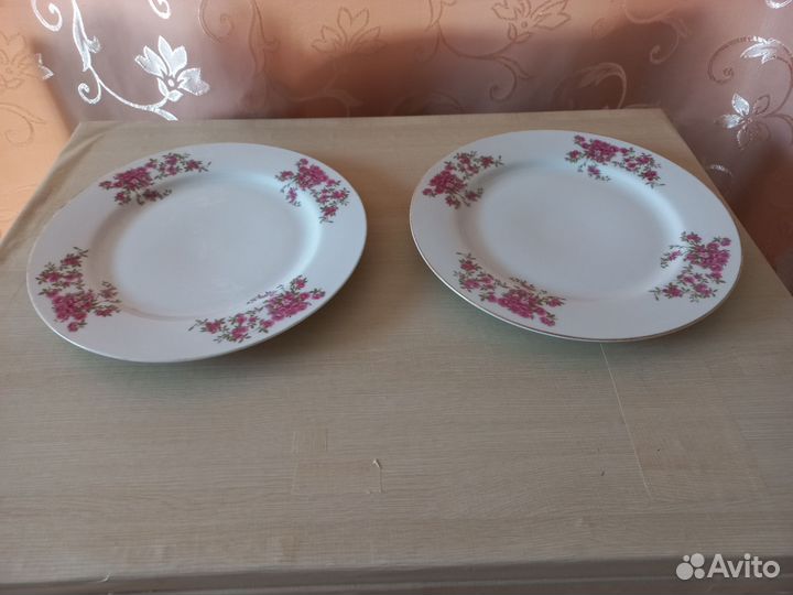 Тарелки японский фарфор