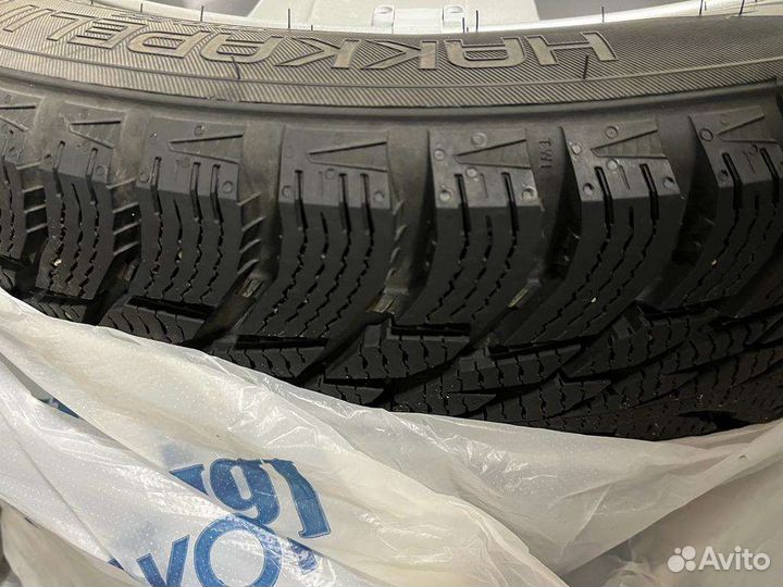 Nokian Tyres Hakkapeliitta R3 175/65 R15