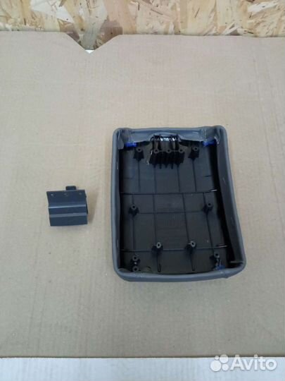 Крышка подлокотника chevrolet lacetti