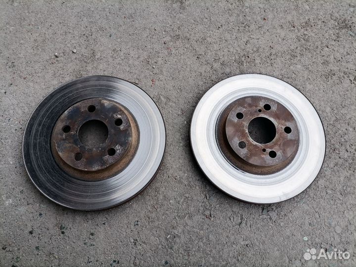 Диск тормозной передний Toyota Аllion