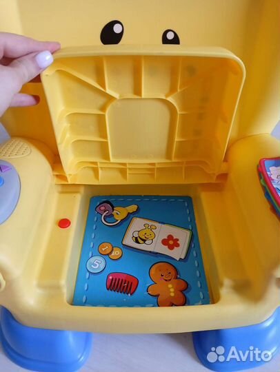 Музыкальный стульчик Fisher price