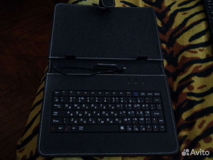 Чехол для планшета