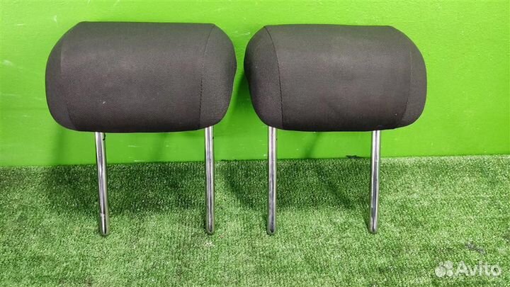 Подголовники задние Opel Astra J 2010