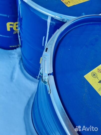 Бочка металлическая 200л с крышкой и хомутом б/у