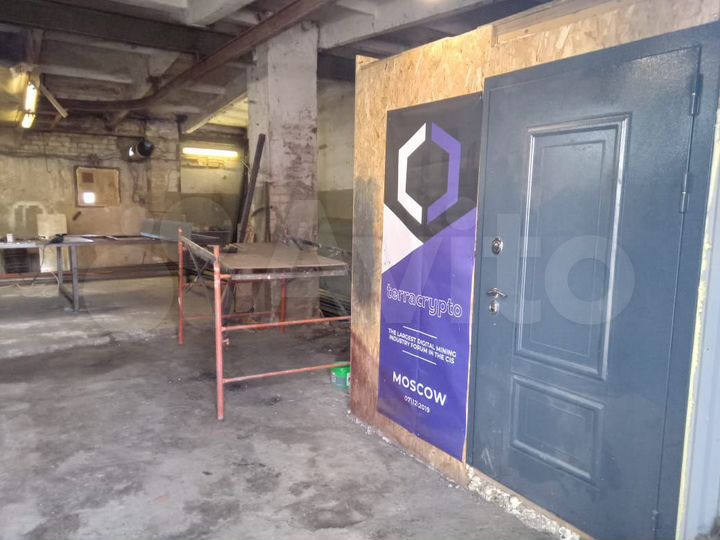 Склад, 300 м²