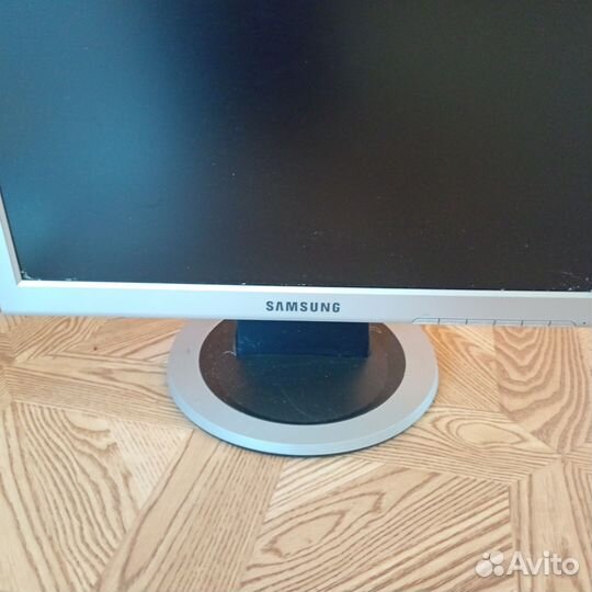 Монитор для компьютера 19 дюйма бу