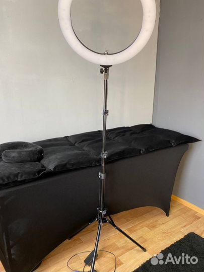 Кольцевая лампа