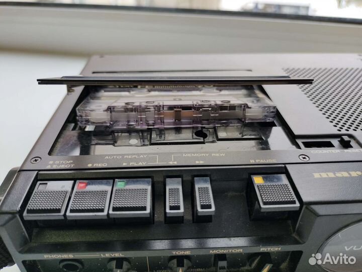 Кассетный диктофон