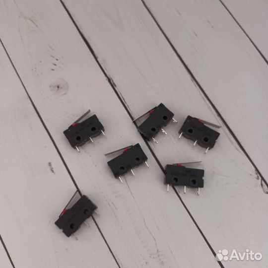 Микропереключатель микрик VAG Skoda Volkswagen