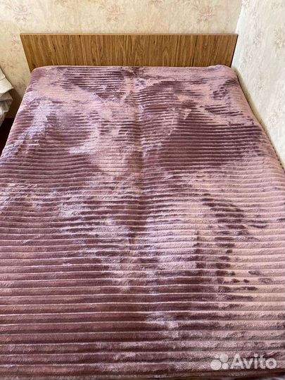 Одеяло покровное из микрофибры плид разные 220/220