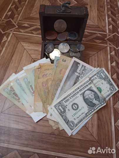 Сундук с монетами