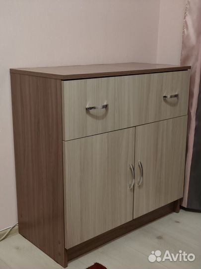 Продам комплект мебели