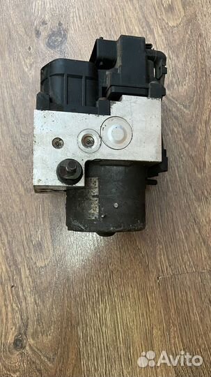 Блок ABS, насос Subaru Impreza 2.0 MT 1998