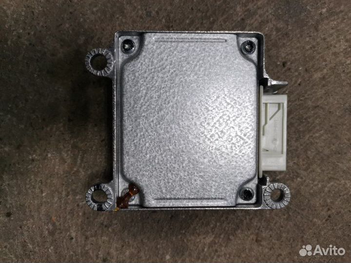 Блок управления SRS Faw V5 седан CA4GA5 2013