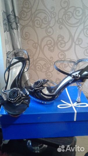 Босоножки женские 36 размер