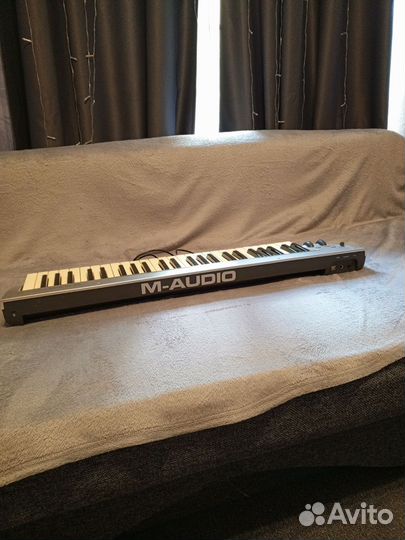 Midi клавиатура M-audio KeyRig 49