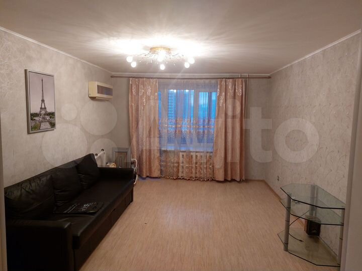 4-к. квартира, 104 м², 10/10 эт.