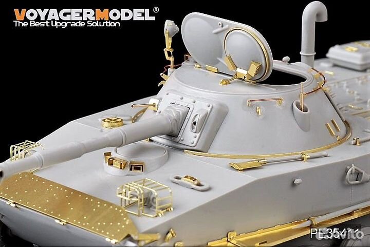 1/35 PT-76B Amphibia Tank Trumpeter + Voyager PE