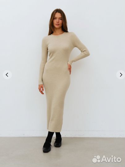 Платье в рубчик