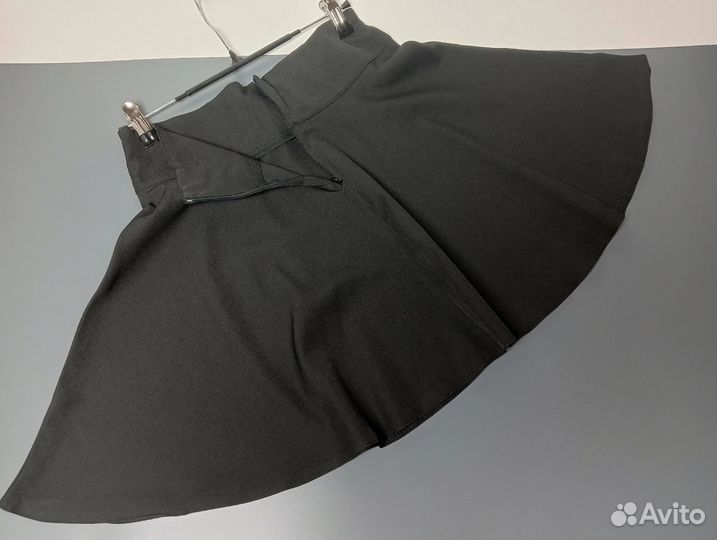 Юбка мини новая 46 размер бесплатная доставка