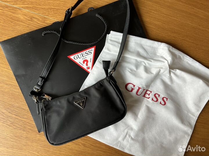 Сумка Guess