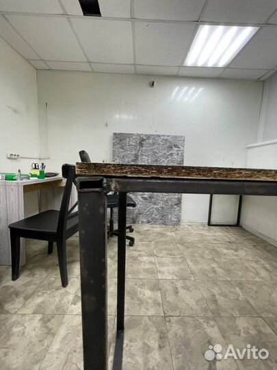 Стол компьютерный