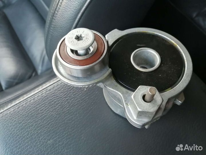 Натяжитель ремня приводного VAG