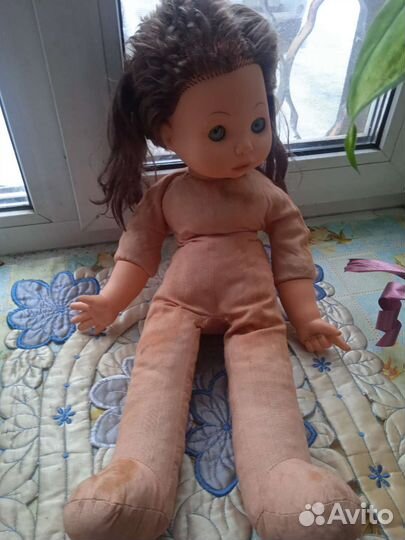 Очень старая тряпичная кукла