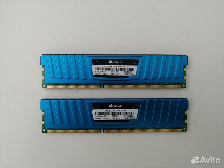Память Corsair Vengeance LP DDR3 2x4Гб