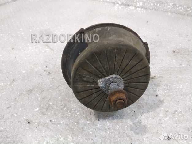 Подушка двигателя