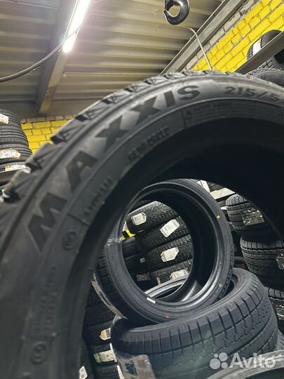 Maxxis Premitra Ice Nord NS5 (5 SUV) 215/55 R18 99T