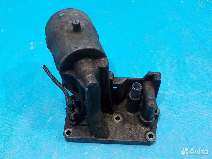 Корпус масляного фильтра volkswagen Touareg 2002-2