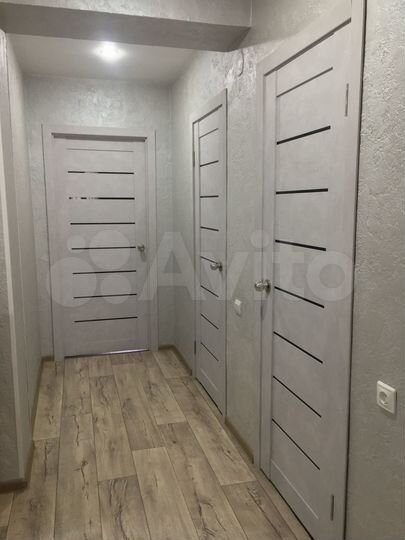 2-к. квартира, 60,5 м², 1/9 эт.