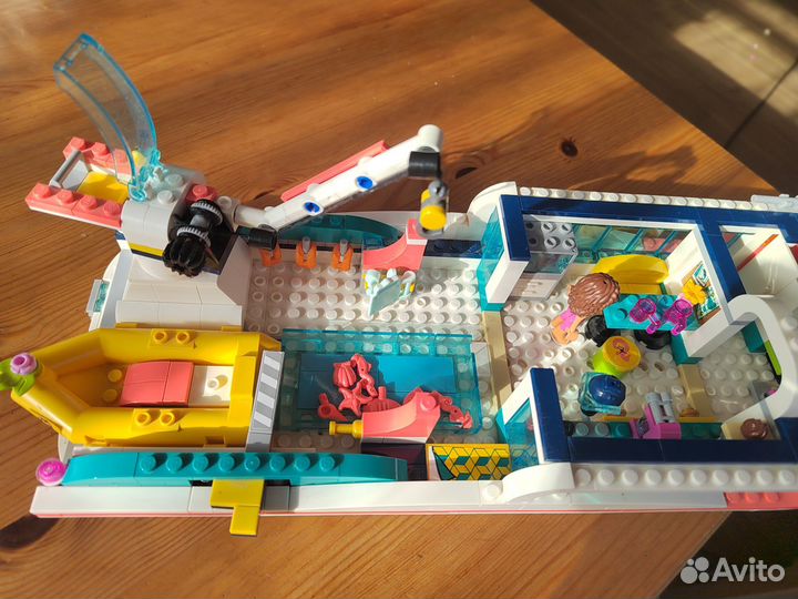 Lego friends яхта для спасательных операций