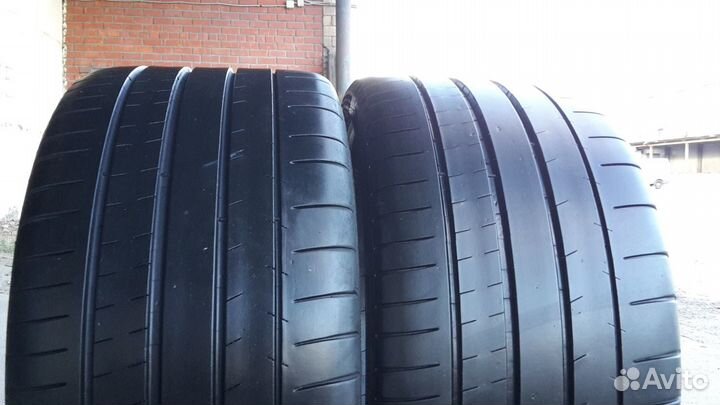 Michelin Pilot Super Sport 225/35 R18