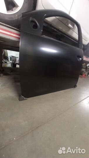 Дверь передняя левая Renault Duster рено дастер
