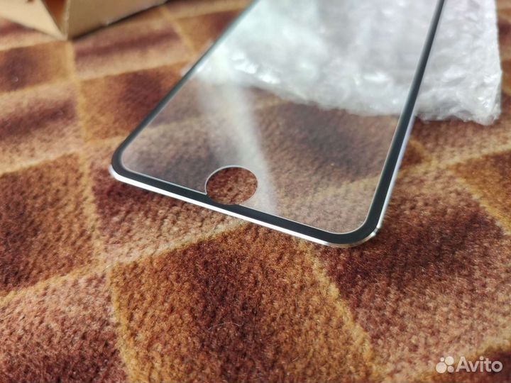 Защитное стекло для iPhone 6