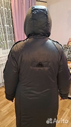 Пуховик зимний женский новый