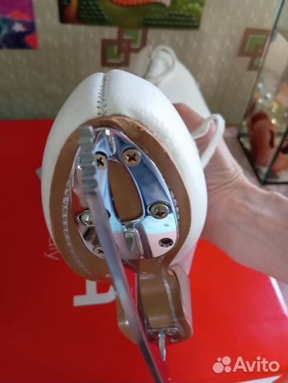 Фигурные коньки edea