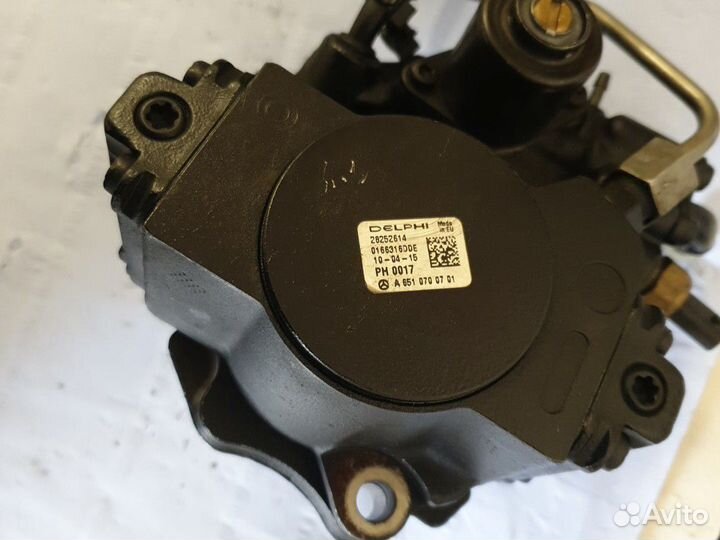 Топливный насос A 651 070 07 01 Mercedes