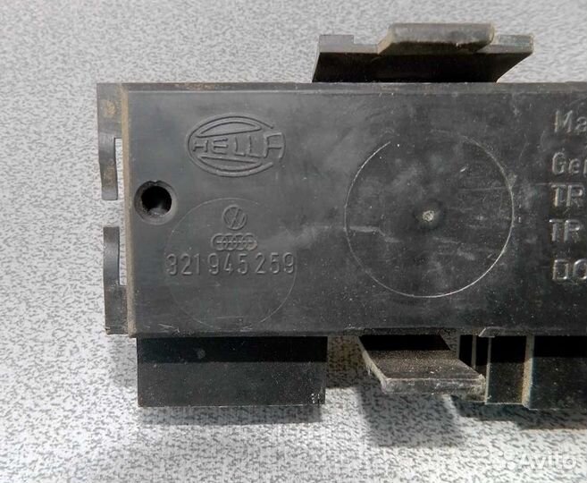 Плата фонаря левого VW Passat B3