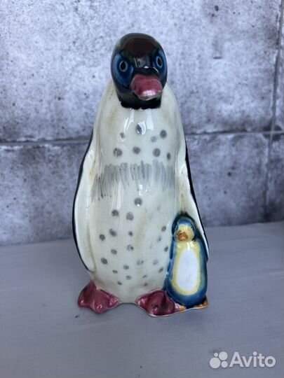Статуэтка фарфор