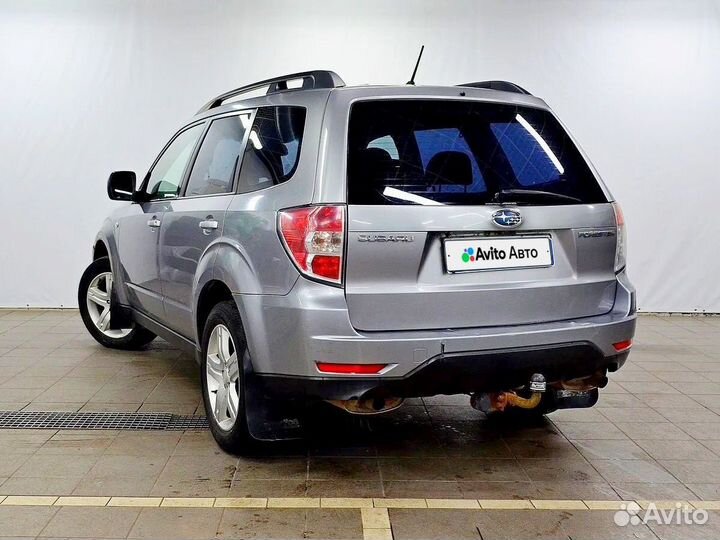 Subaru Forester 2.0 AT, 2010, 280 000 км