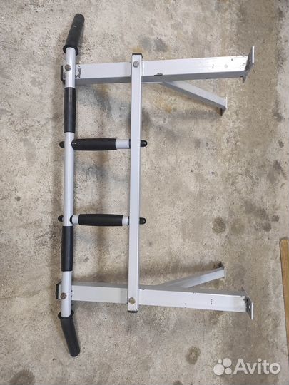 Турник настенный 3 в 1 бу