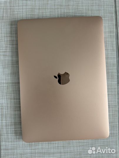 Apple macbook air 13 2019
