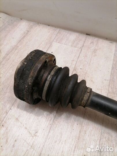 Привод задний правый Bmw X5 E53 SVA M57N 2005