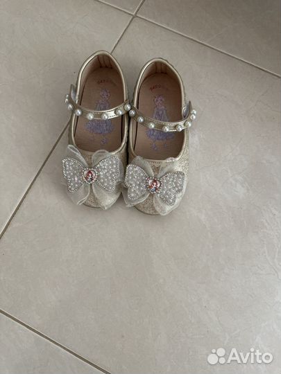 Туфли для девочки