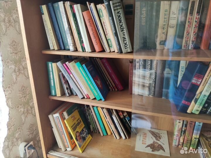 Отдам бесплатно книги