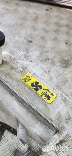 Бачок расширительный Nissan Juke F15