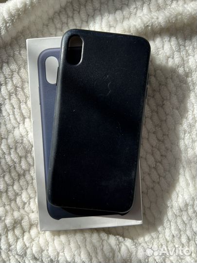 Оригинальные чехлы на iPhone